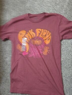 Pink Floyd Graphic Tee